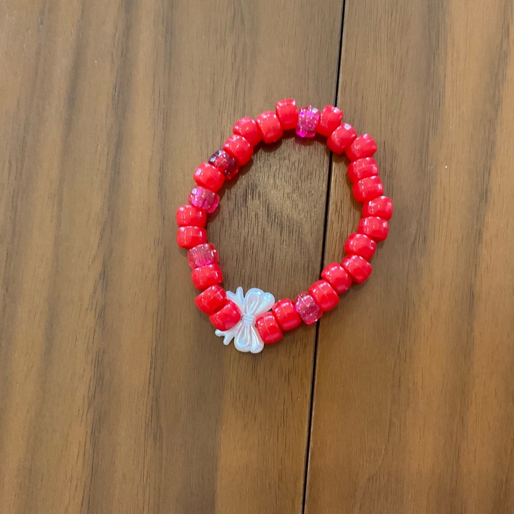 Bow bracelet